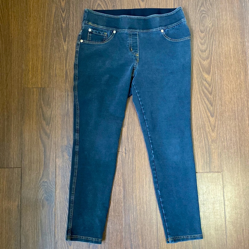 Nyguard Women’s Regular Slims Indigo Jeans (Size 6)